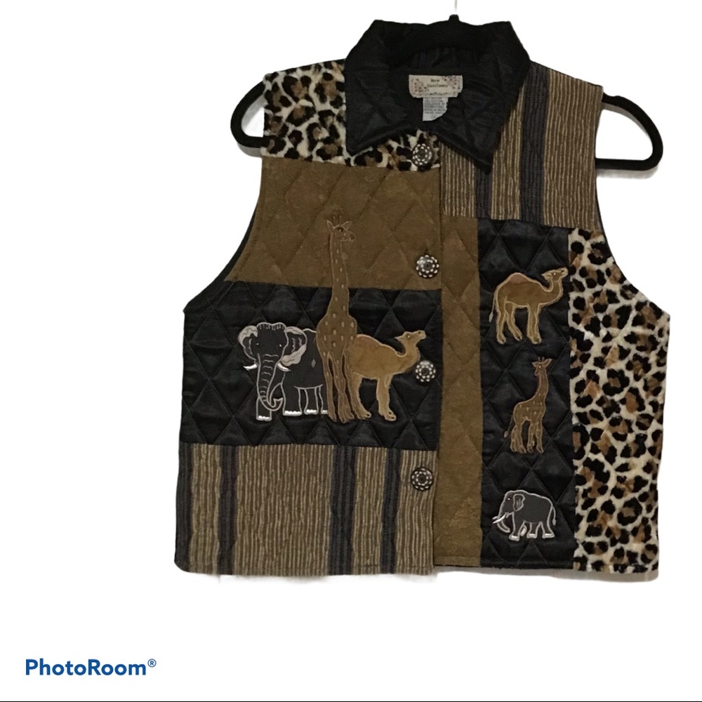 - New Directions Vintage Patchwork Animal Vest